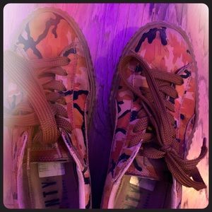 Rihanna’s Puma Creepers